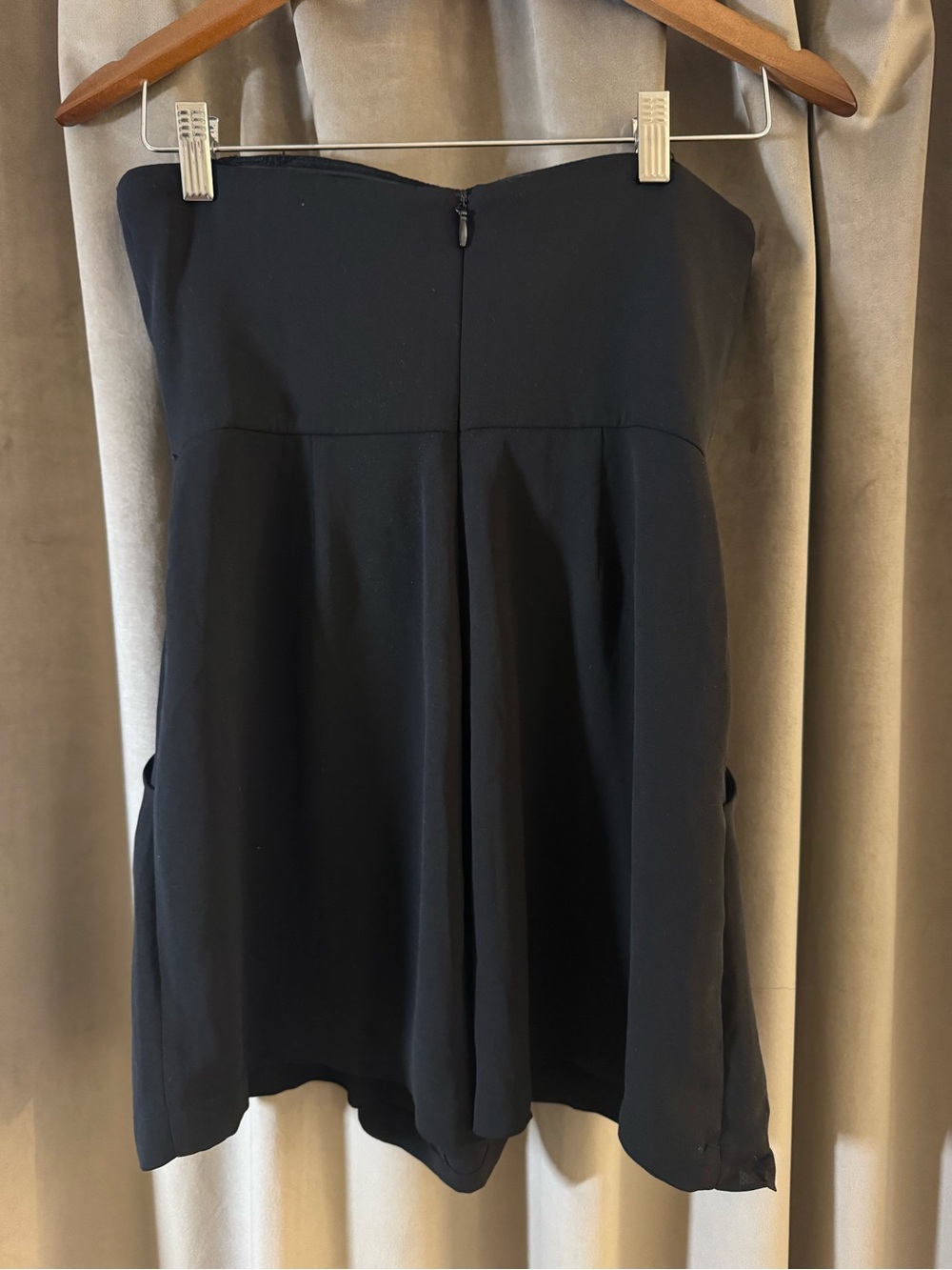 BCBGMaxAzria RUNWAY Strapless Black Ruffle-Front Dress - Picture 3 of 4